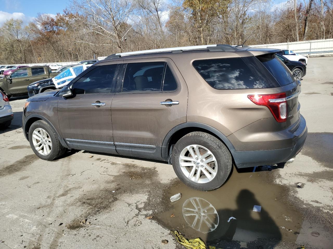 FORD EXPLORER XLT