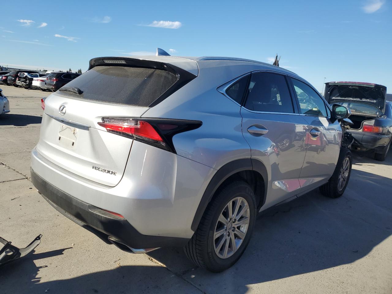 LEXUS NX 200T