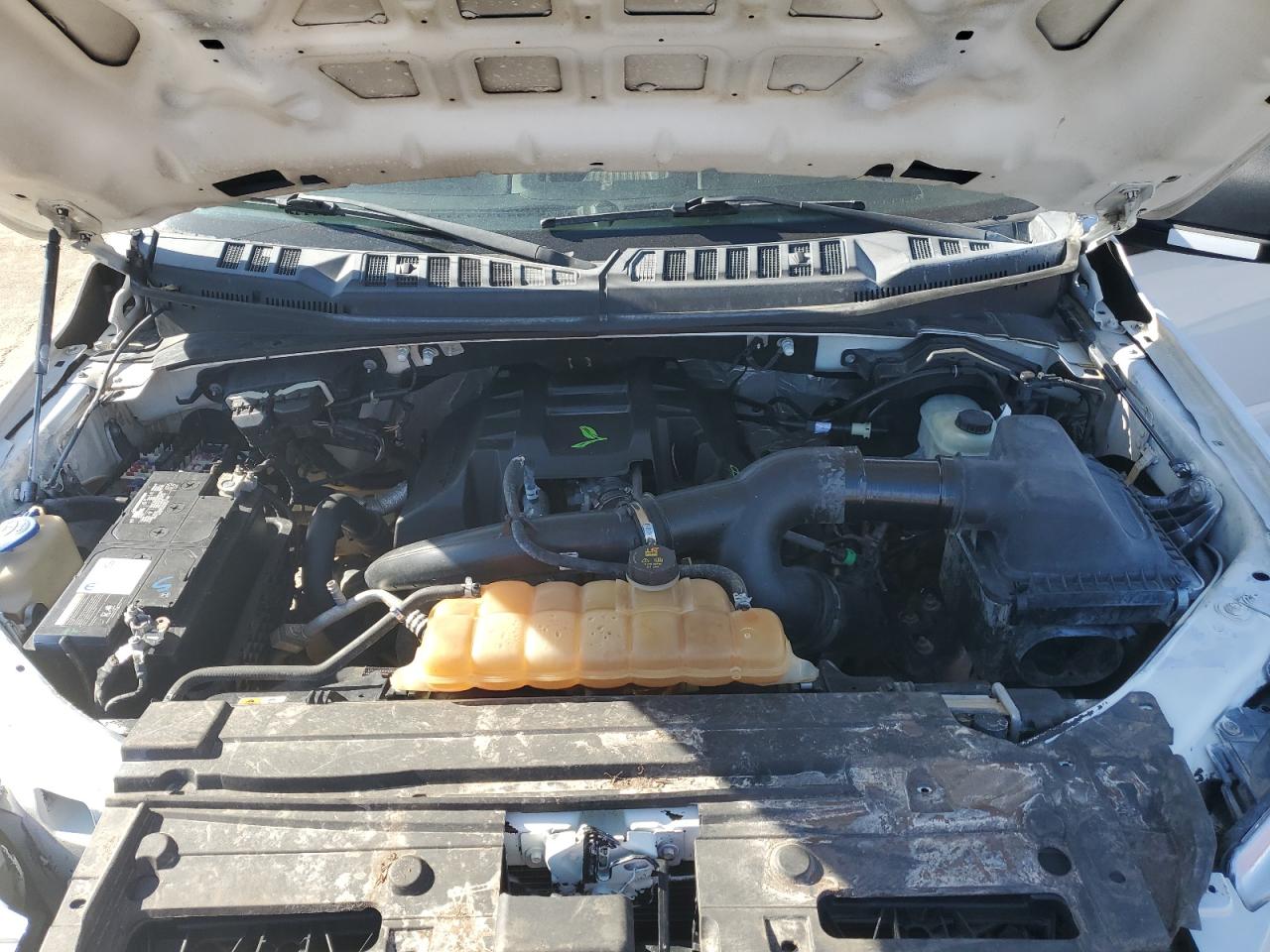 FORD F-150 SUPER CAB