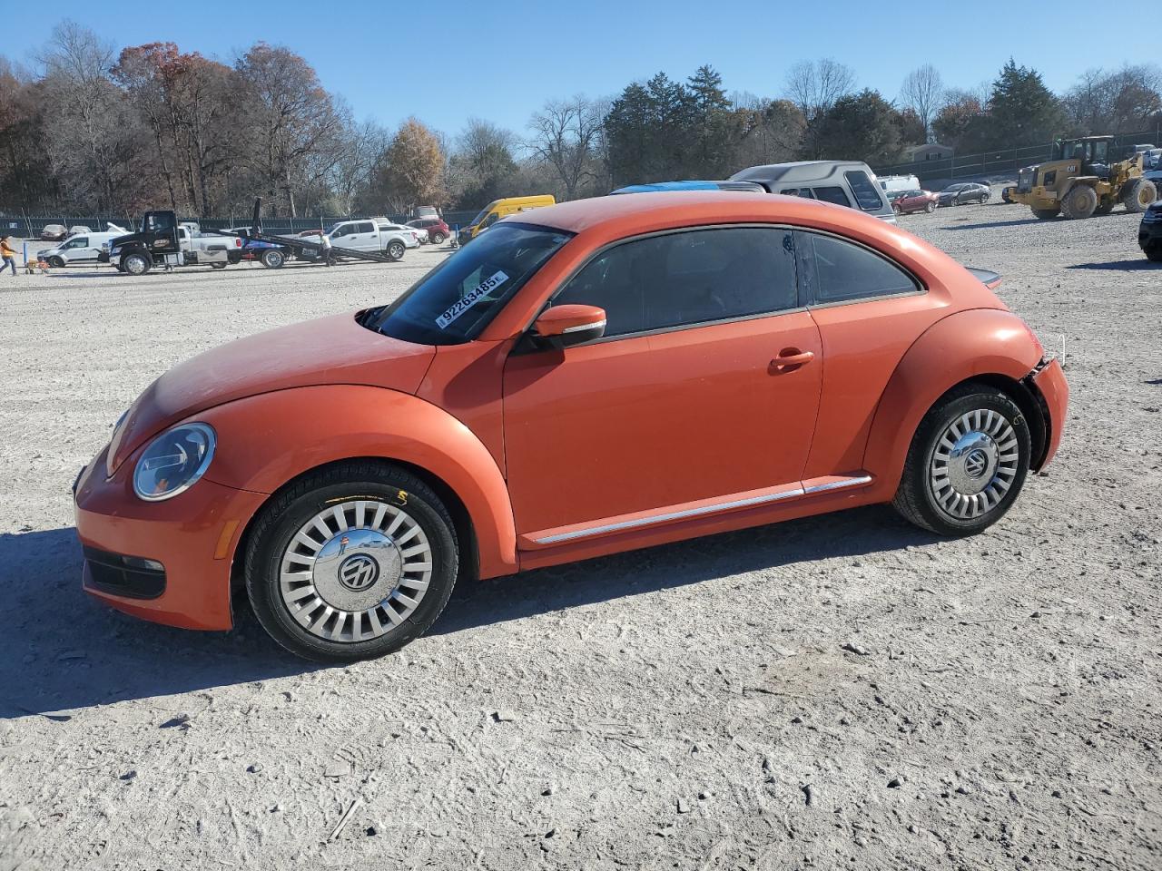 VOLKSWAGEN BEETLE SE