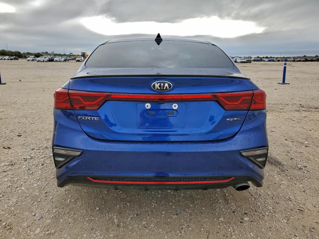 KIA FORTE GT LINE