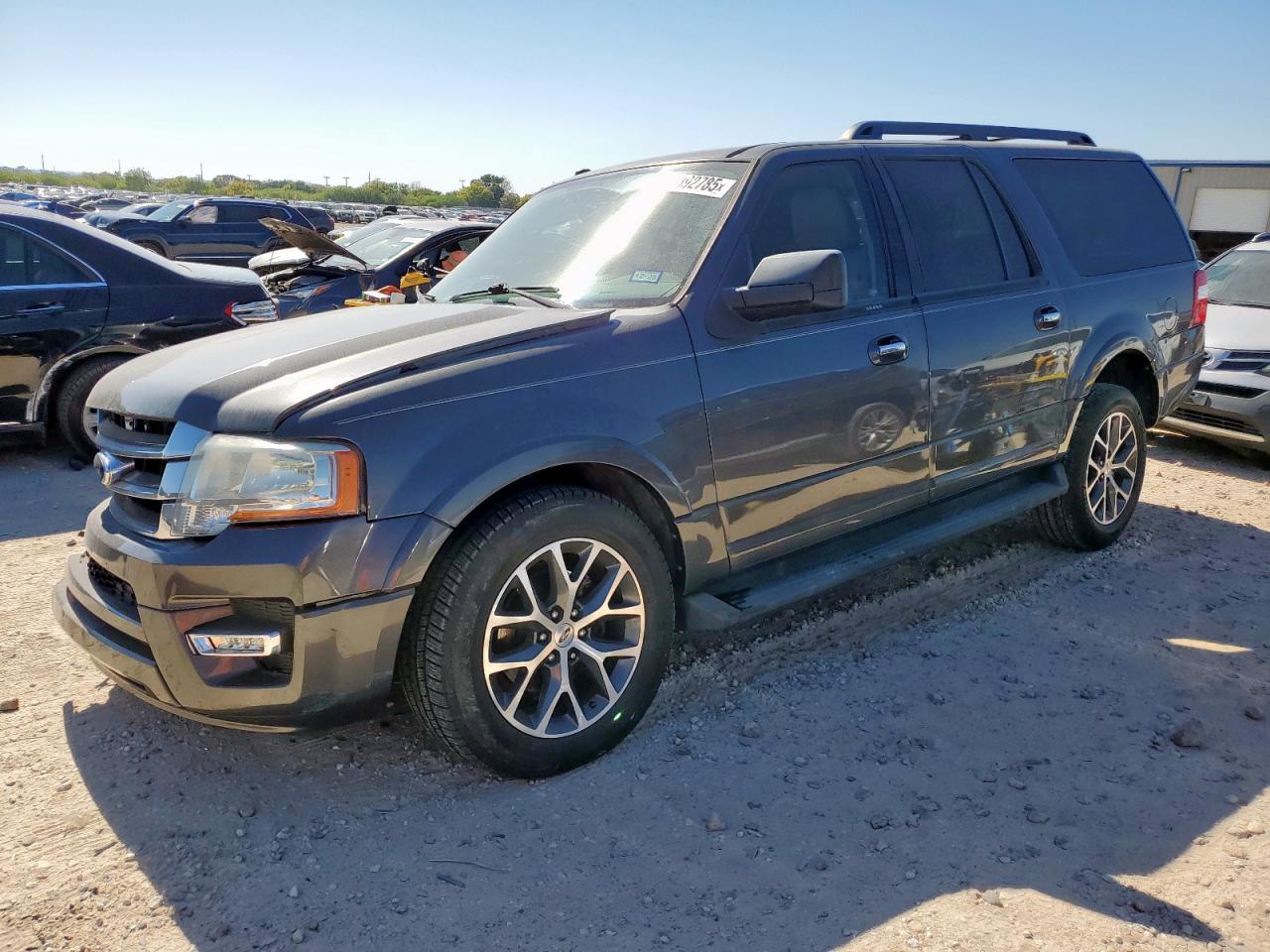 FORD EXPEDITION EL XLT