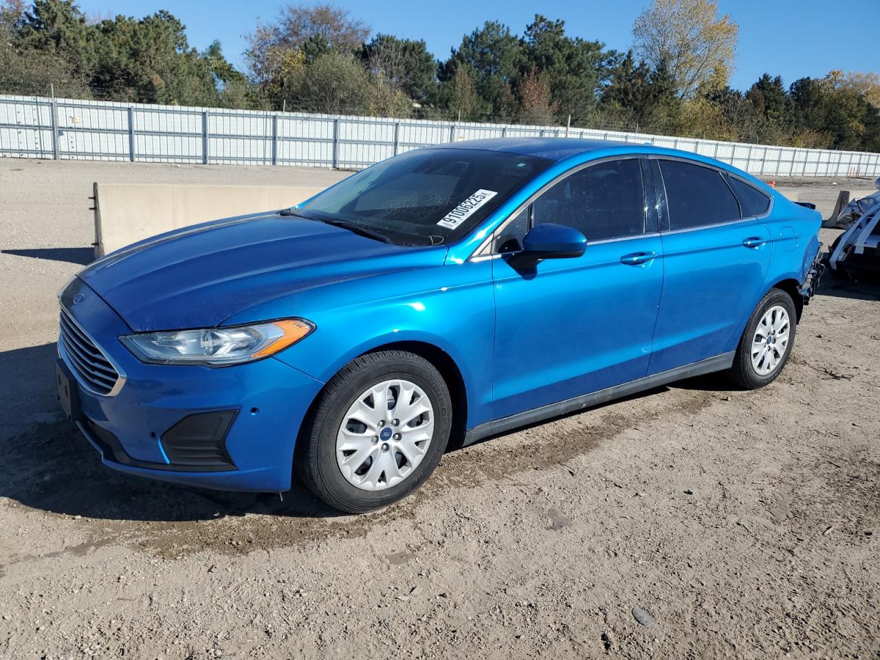 FORD FUSION S