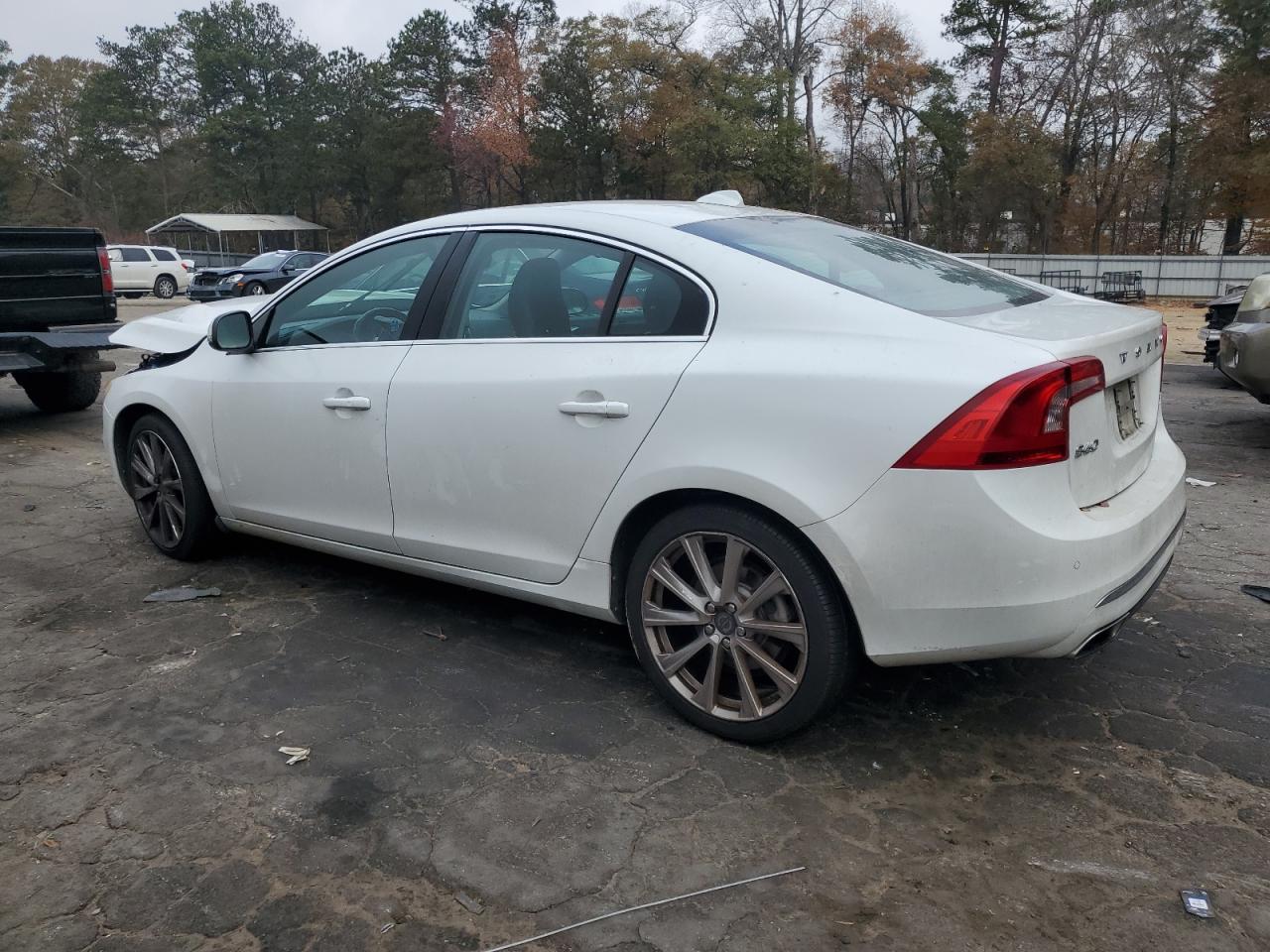 VOLVO S60 PREMIER