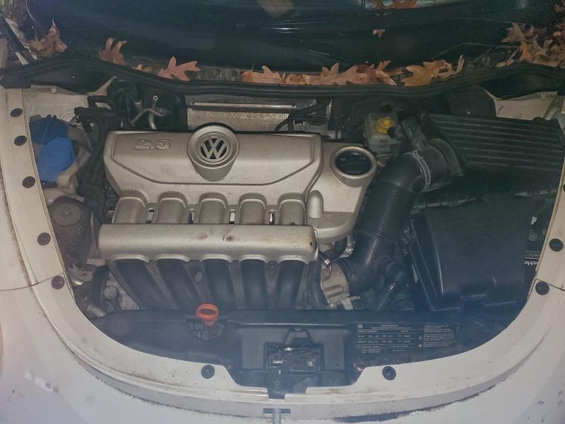 2009 VOLKSWAGEN NEW BEETLE #3297018361