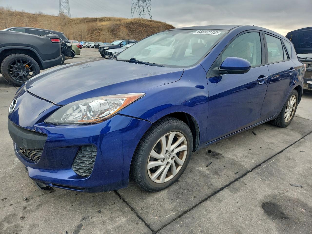 MAZDA 3 I