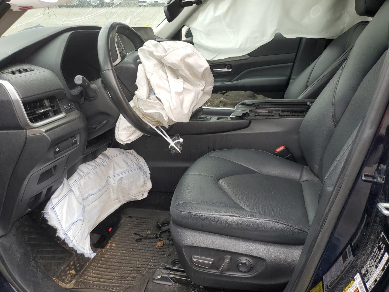 TOYOTA HIGHLANDER XLE