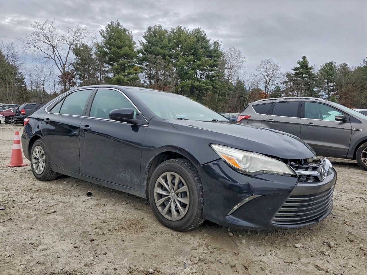 Lot #3316717423 2016 TOYOTA CAMRY LE