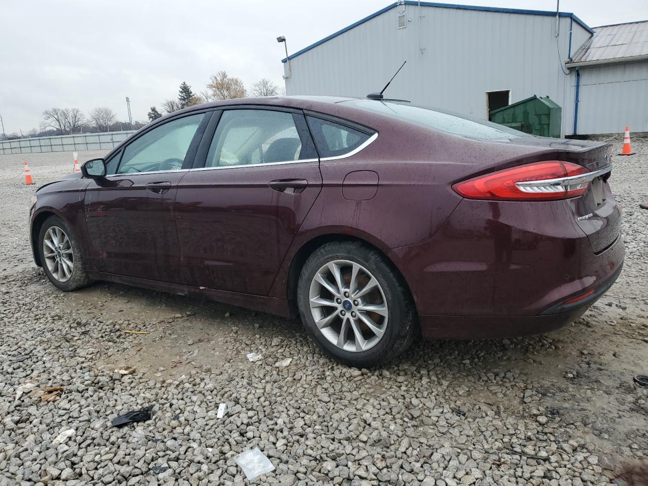 FORD FUSION SE