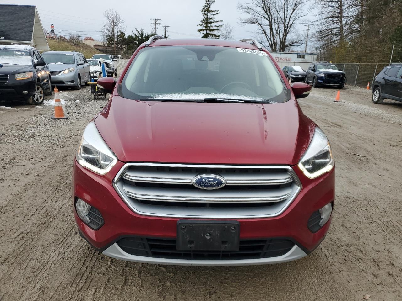 FORD ESCAPE TITANIUM