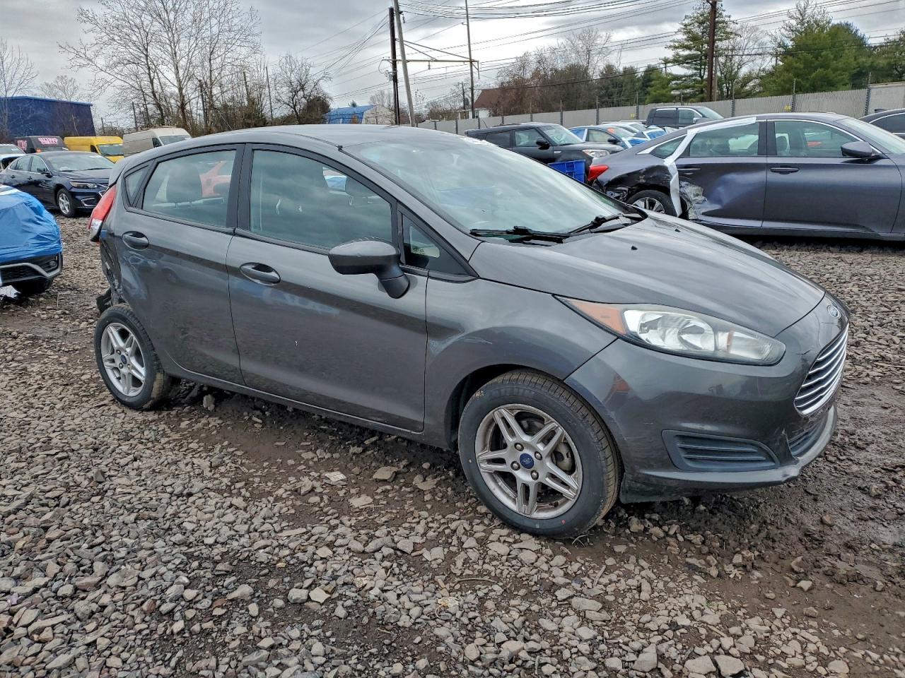 FORD FIESTA SE
