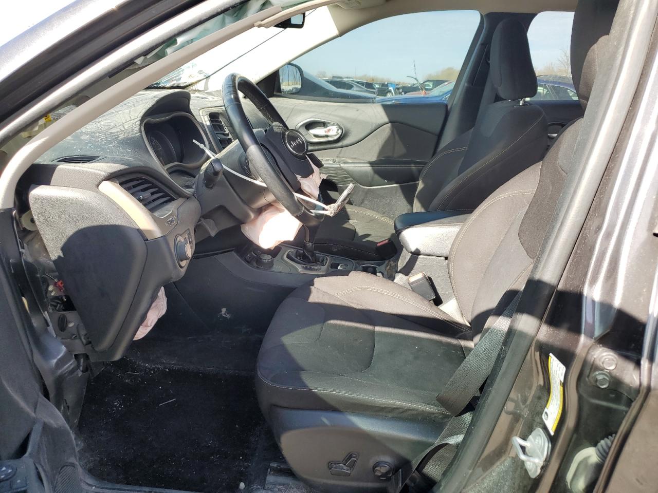 JEEP GRAND CHEROKEE LATITUDE