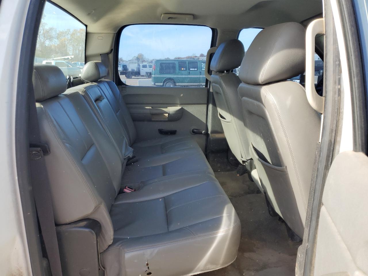 CHEVROLET SILVERADO C2500 HEAVY DUTY