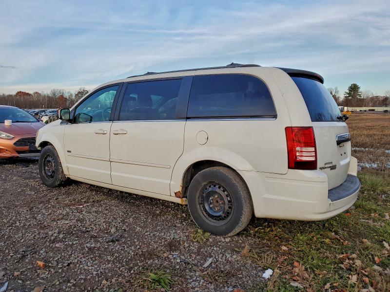 2008 CHRYSLER TOWN & COU #3304516571
