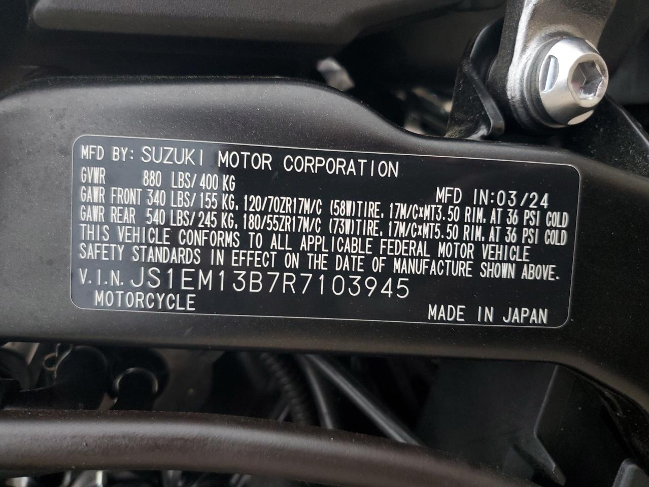 Lot #3315984112 2024 SUZUKI GSX800 F