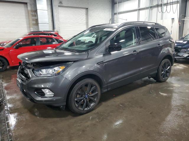 Global Auto Auctions: 2018 FORD ESCAPE SE