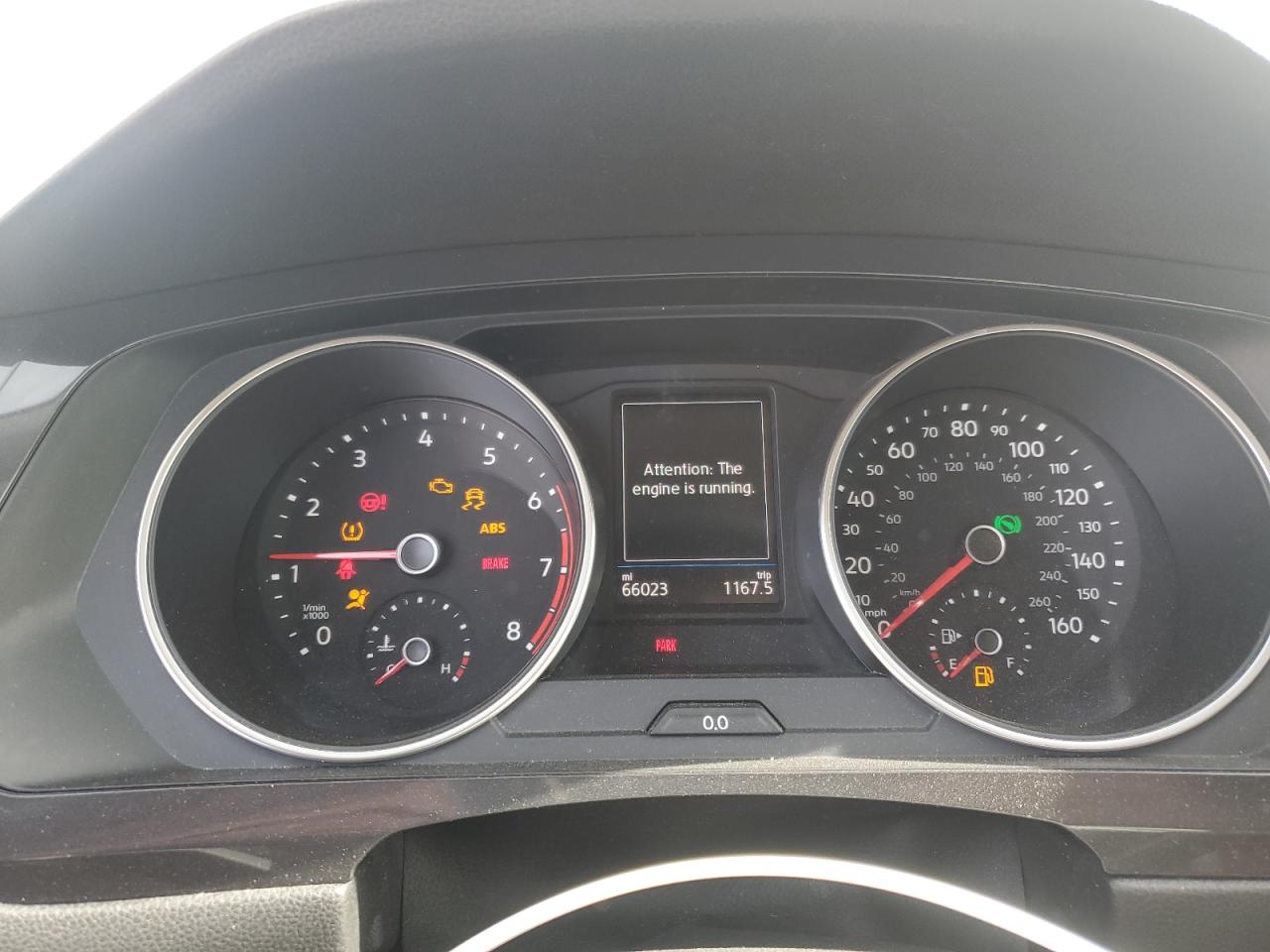 VOLKSWAGEN TIGUAN SE