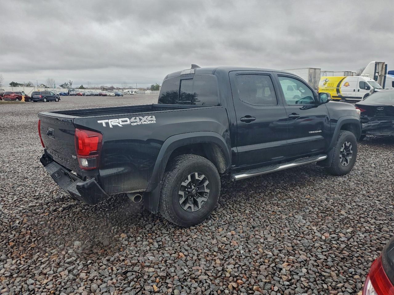 TOYOTA TACOMA DOUBLE CAB
