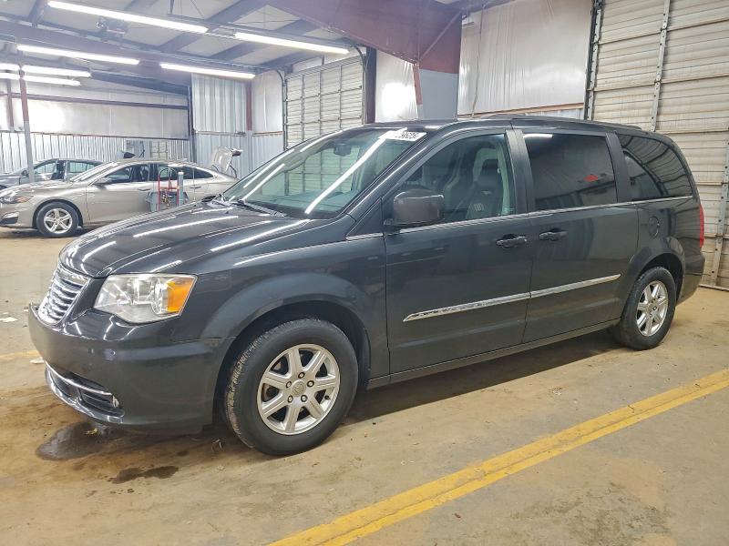 Global Auto Auctions: 2012 CHRYSLER TOWN & COU