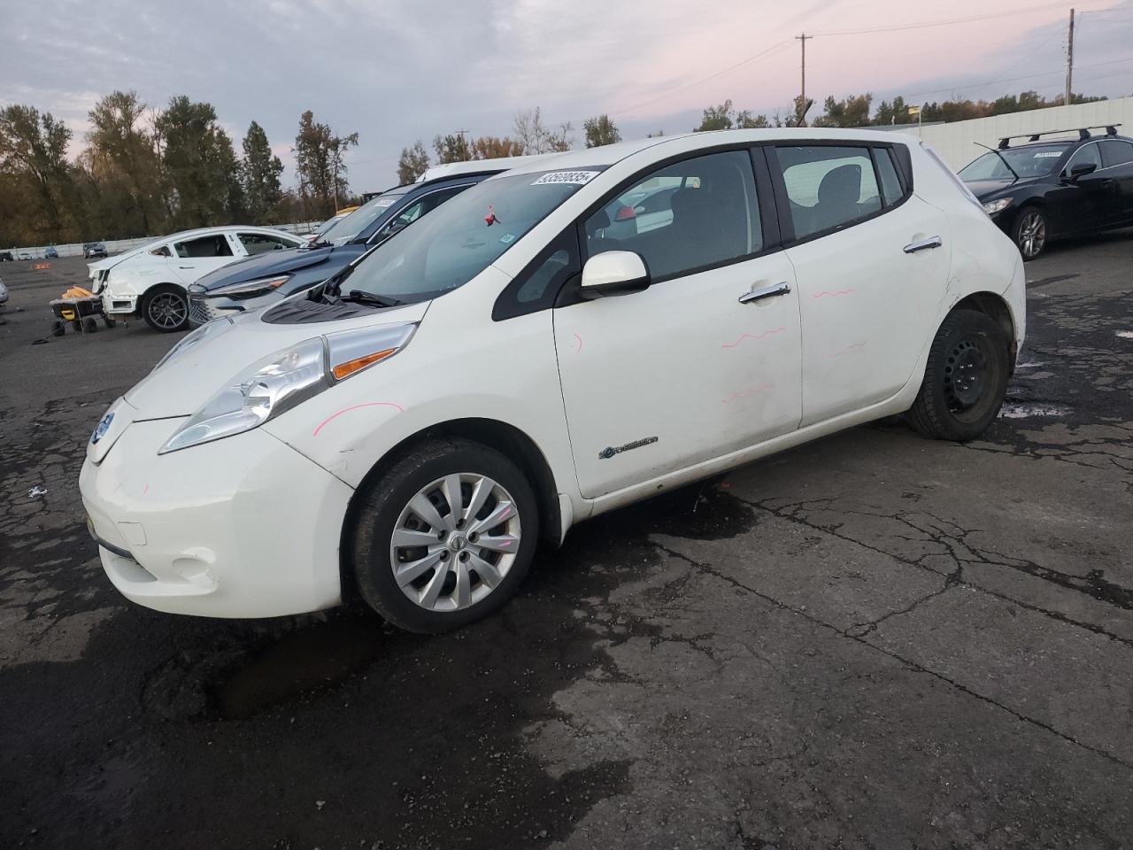 NISSAN LEAF S