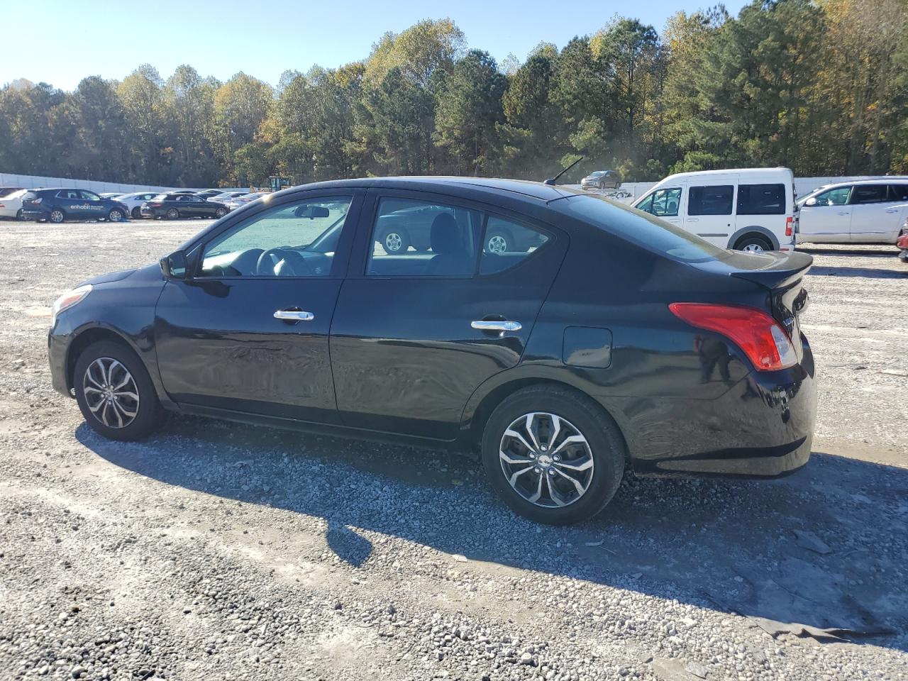NISSAN VERSA S