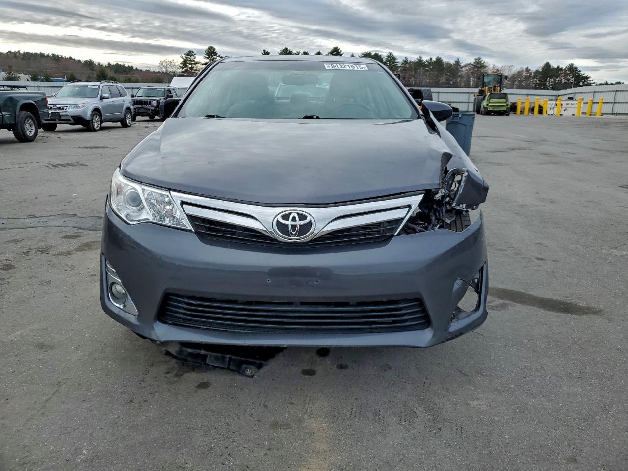 TOYOTA CAMRY SE