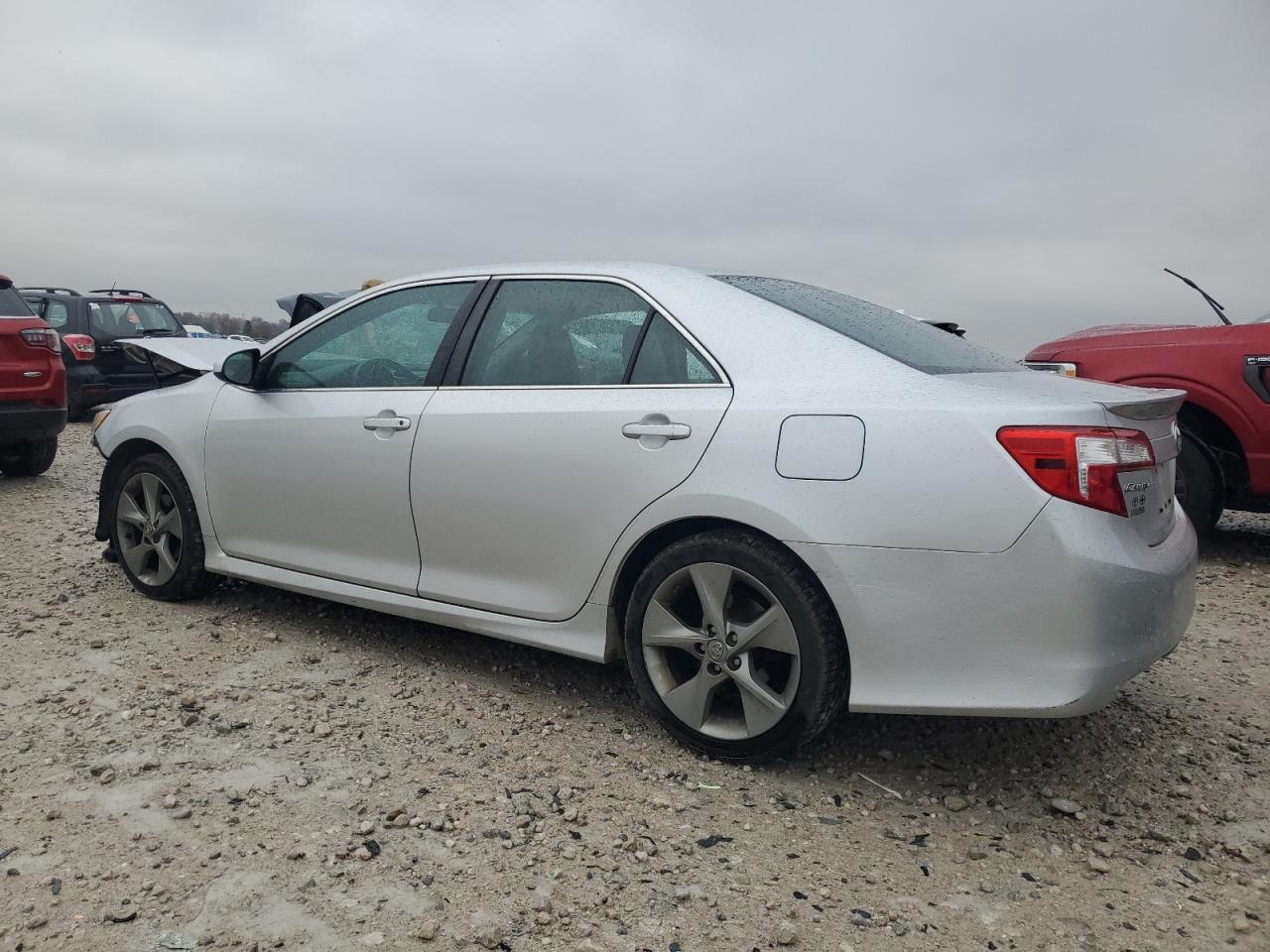 TOYOTA CAMRY L