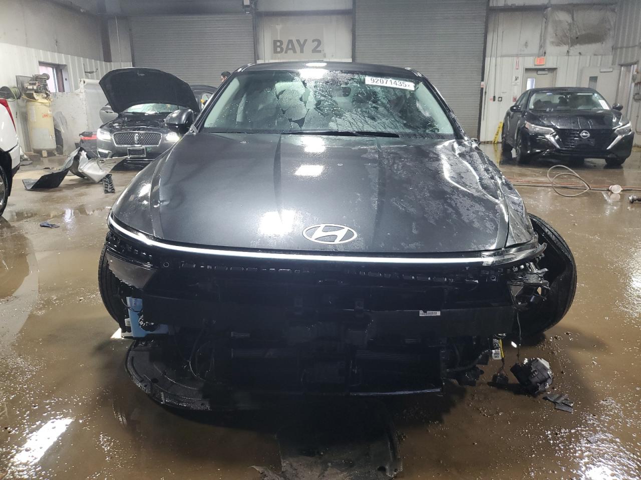 HYUNDAI SONATA HYBRID