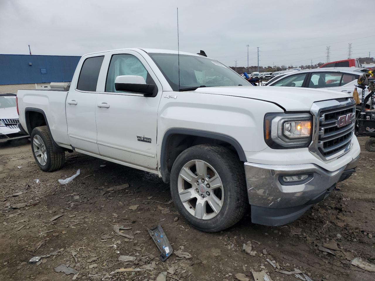 GMC SIERRA K1500 SLE