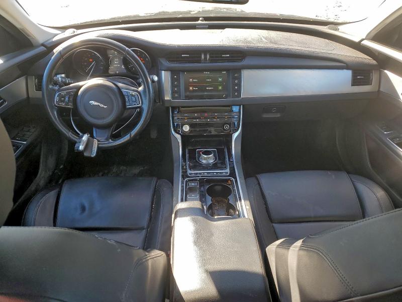 2016 JAGUAR XF PREMIUM #3301705380