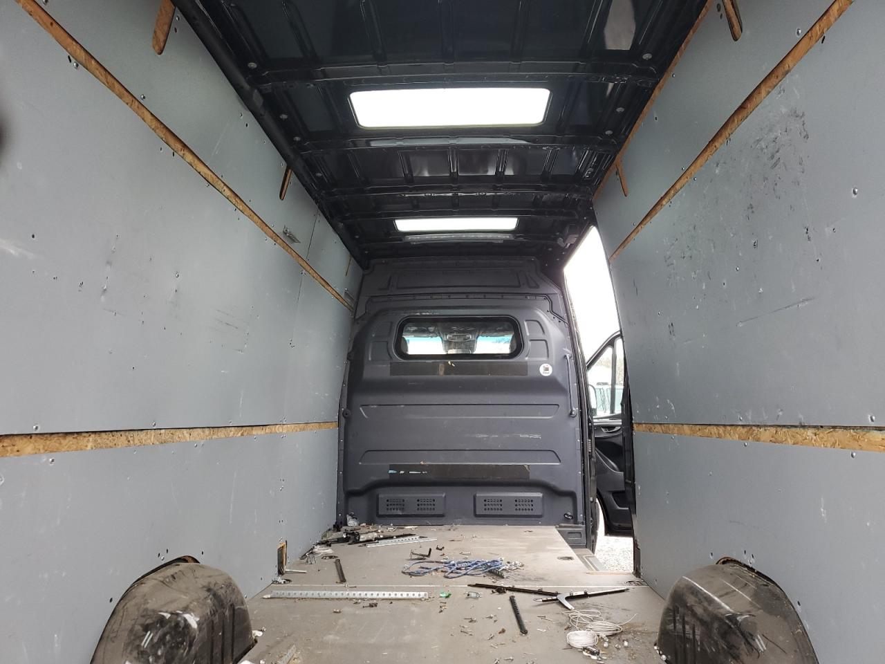 MERCEDES-BENZ SPRINTER 2500