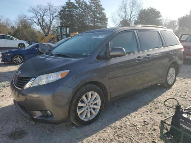 Global Auto Auctions: 2013 TOYOTA SIENNA LE