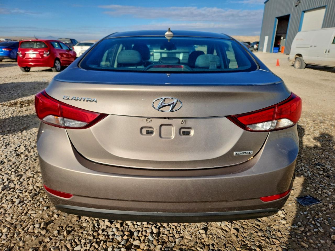 HYUNDAI ELANTRA SE