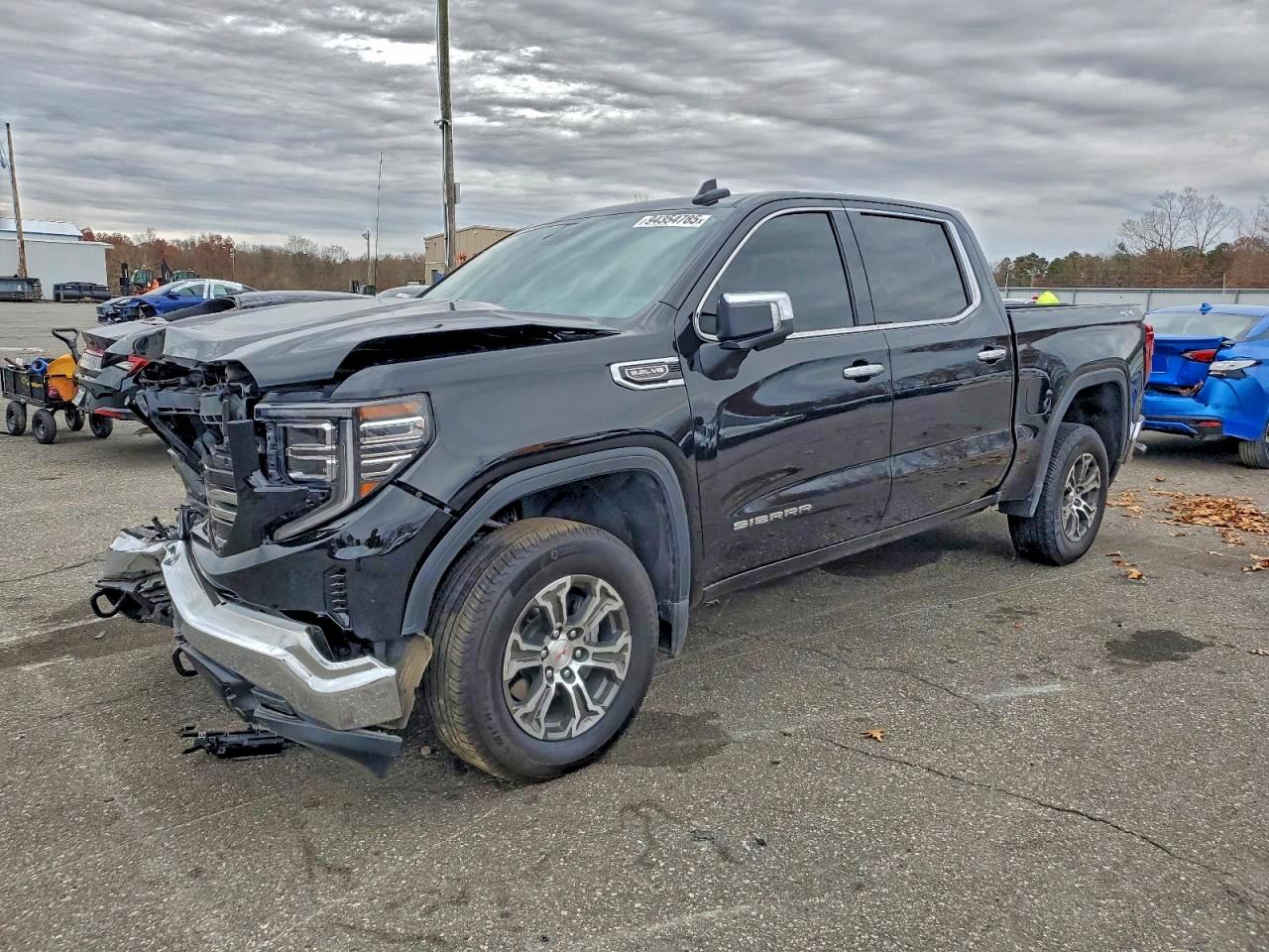 GMC SIERRA K1500 SLT