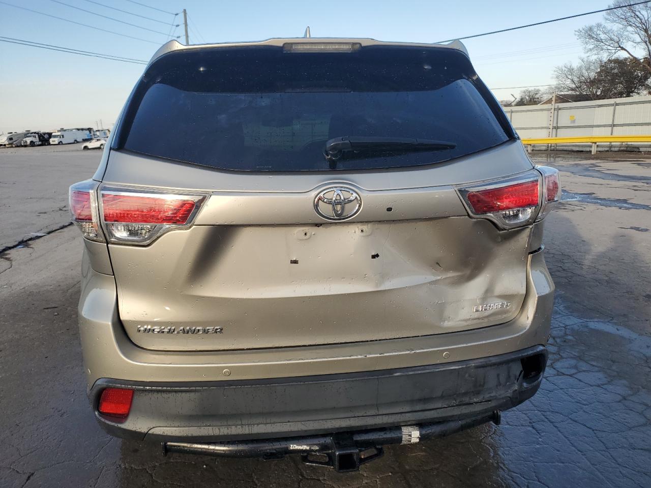 TOYOTA HIGHLANDER LIMITED