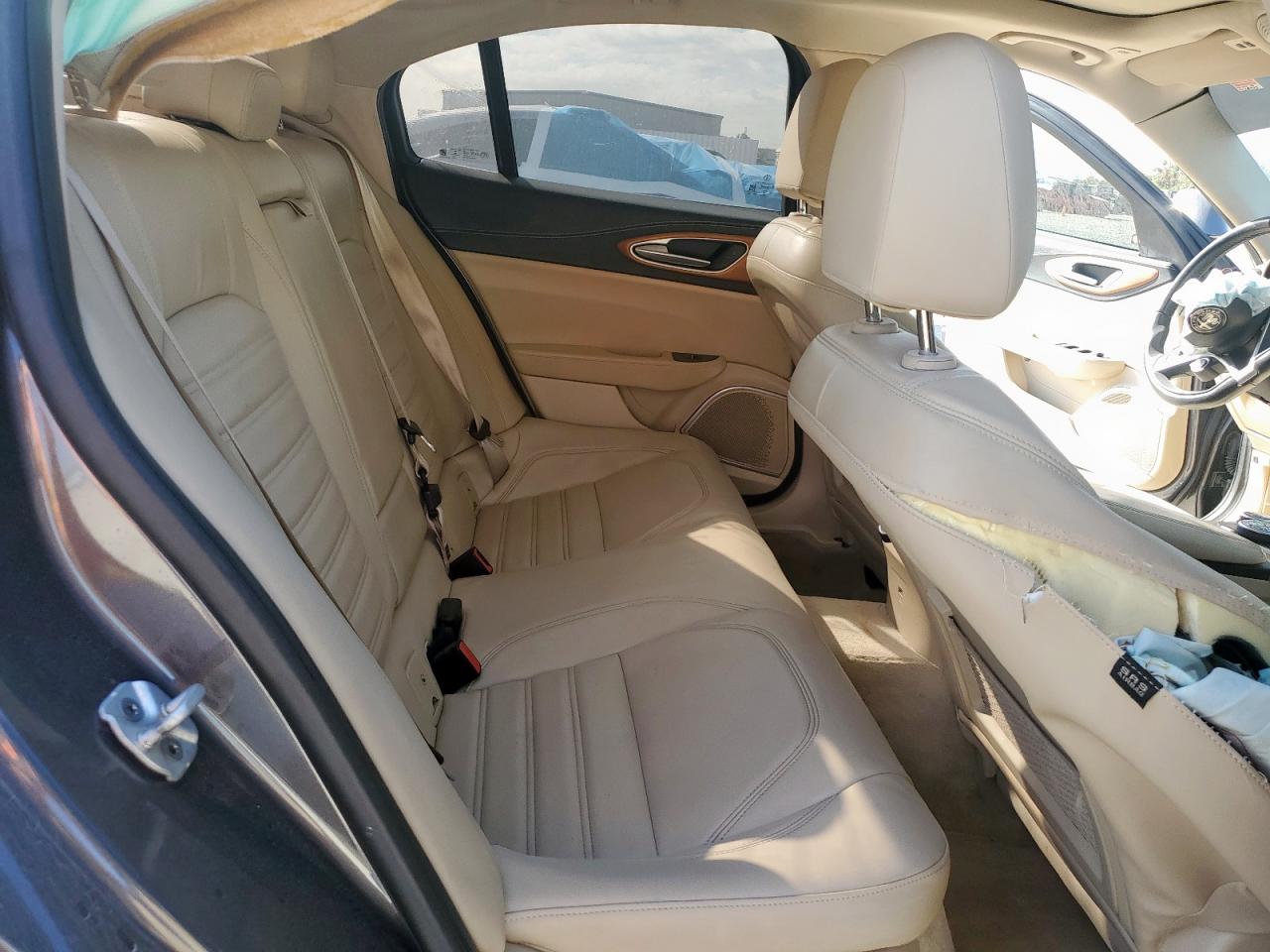 ALFA ROMEO GIULIA TI