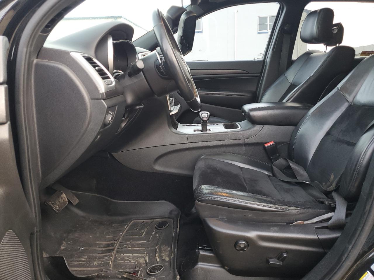 JEEP GRAND CHEROKEE LAREDO