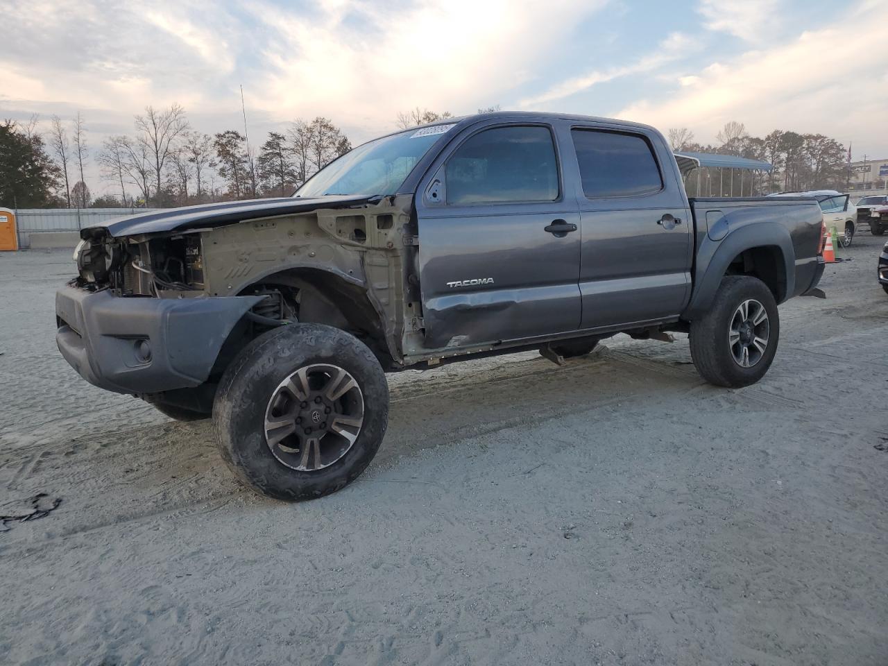 TOYOTA TACOMA DOUBLE CAB PRERUNNER