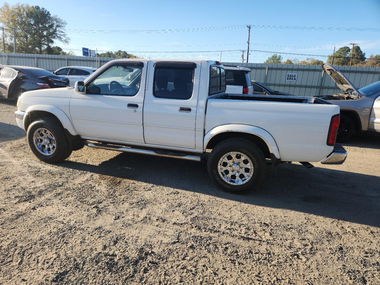 Lot #3290247326 2000 NISSAN FRONTIER C