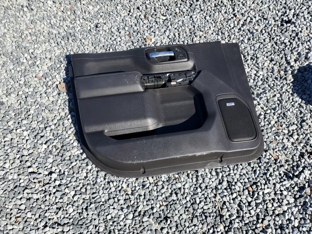 GMC SIERRA K1500 SLT