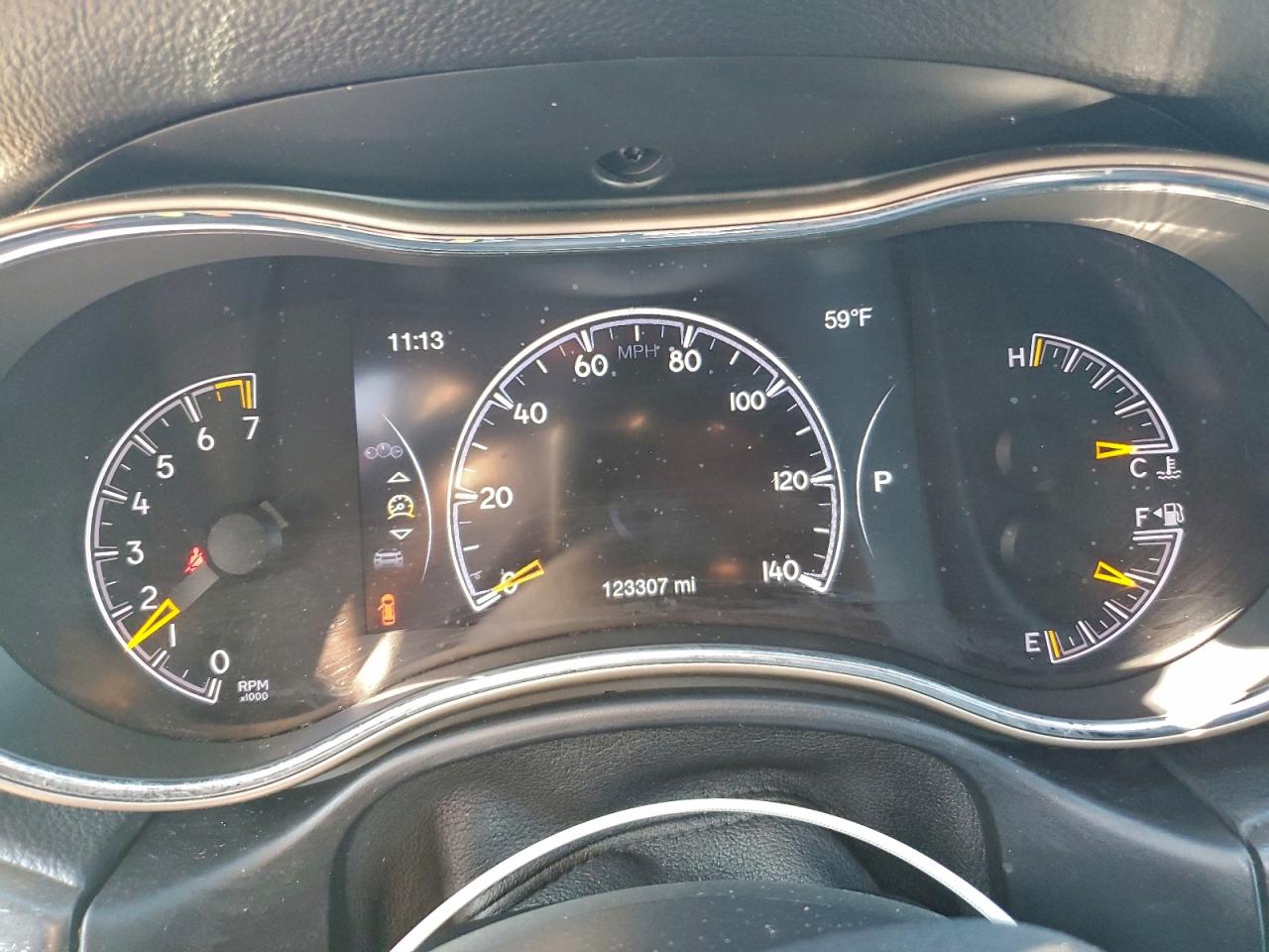 JEEP GRAND CHEROKEE LAREDO