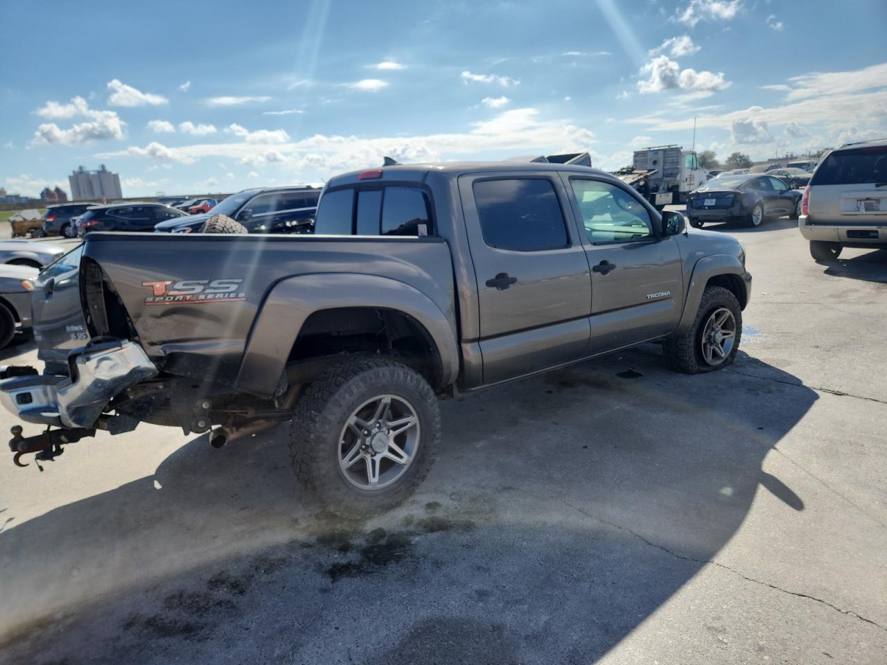TOYOTA TACOMA DOUBLE CAB PRERUNNER