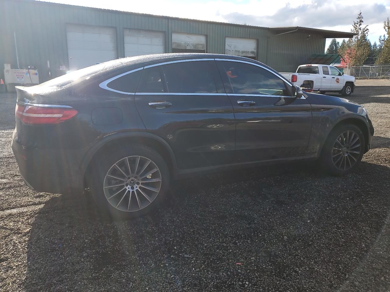 MERCEDES-BENZ GLC-CLASS 300 4MATIC