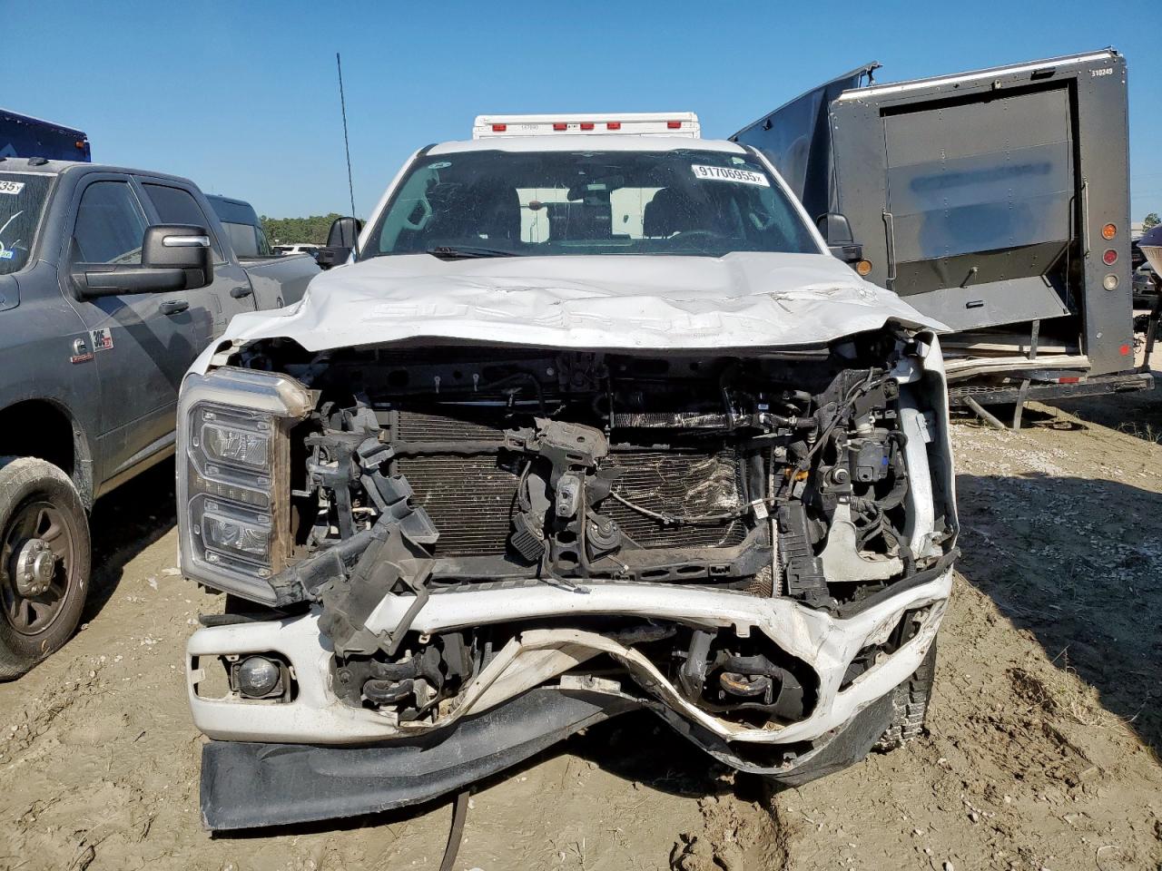 FORD F-250 SUPER DUTY