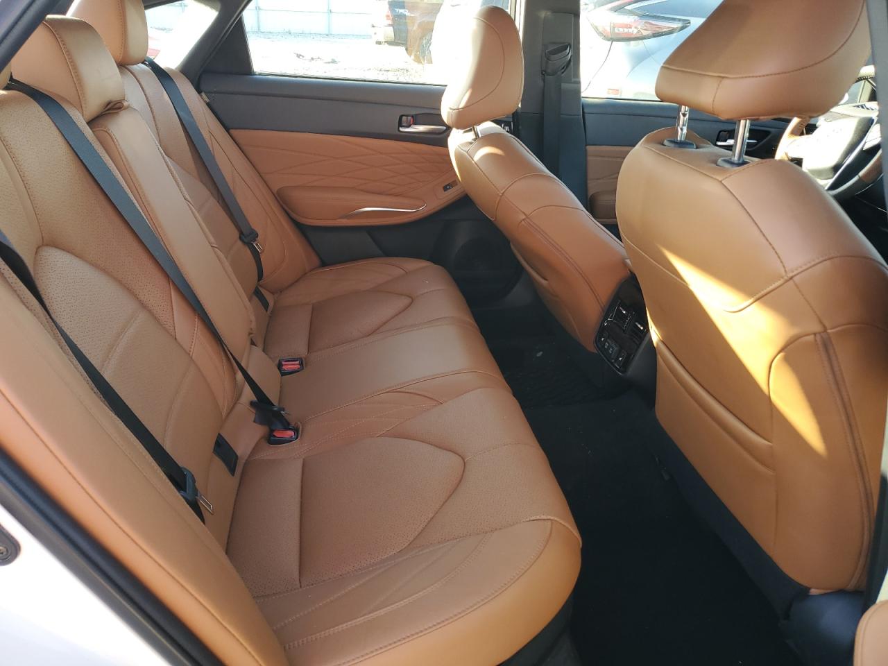 TOYOTA AVALON LIMITED