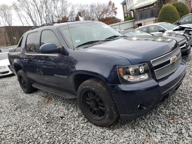 2011 CHEVROLET AVALANCHE #3316736405