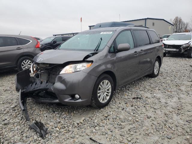 Global Auto Auctions: 2014 TOYOTA SIENNA XLE
