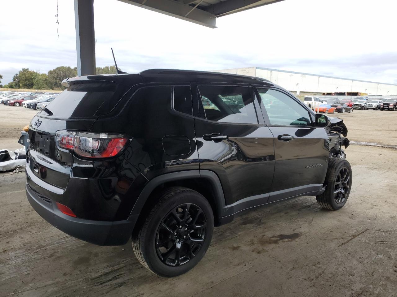 JEEP COMPASS LATITUDE