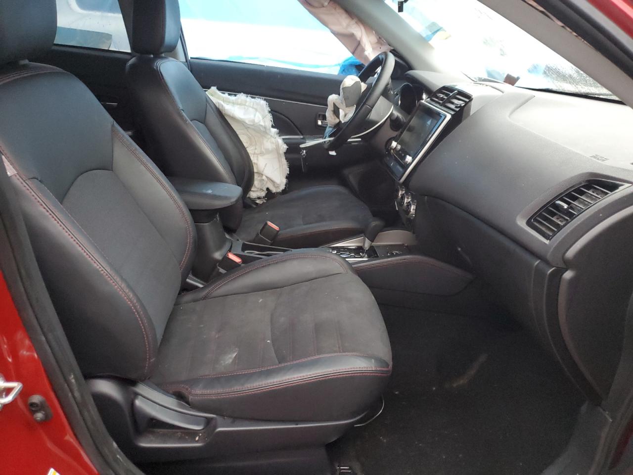 MITSUBISHI OUTLANDER S/SE