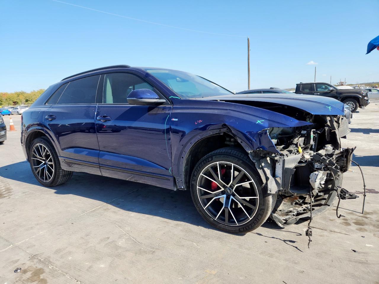 AUDI Q8 PRESTIGE S-LINE